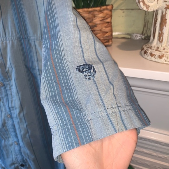 Mountain Hardwear Men’s Blue Striped Button Down Organic Cotton Recycled XL - Picture 5 of 7